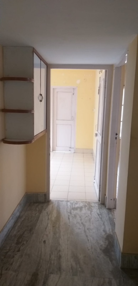 Semi Furnished 3bhk in Ratnagiri Road, Bamunimaidan, Guwahati, Assam, India for Rent